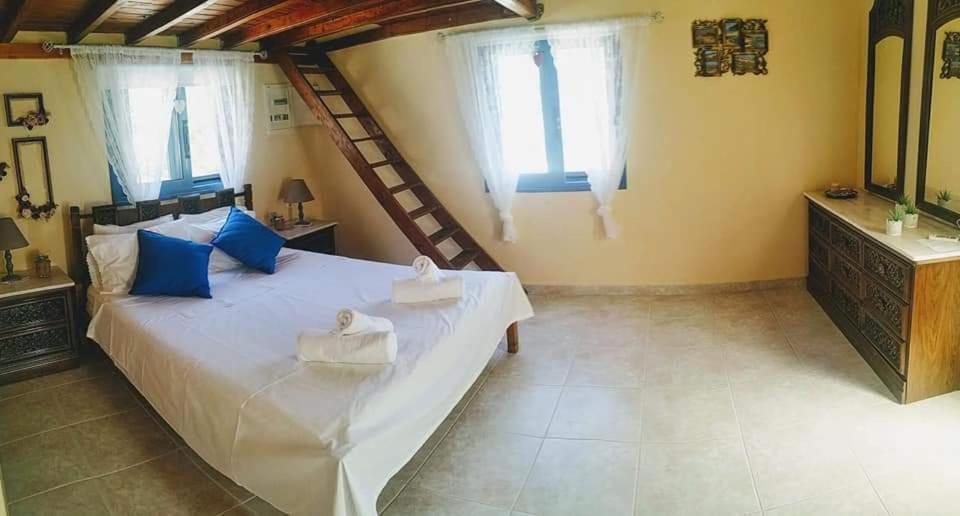 Zoes House Vila Kyra Panagia Exterior foto